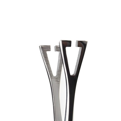 Pennington forceps 